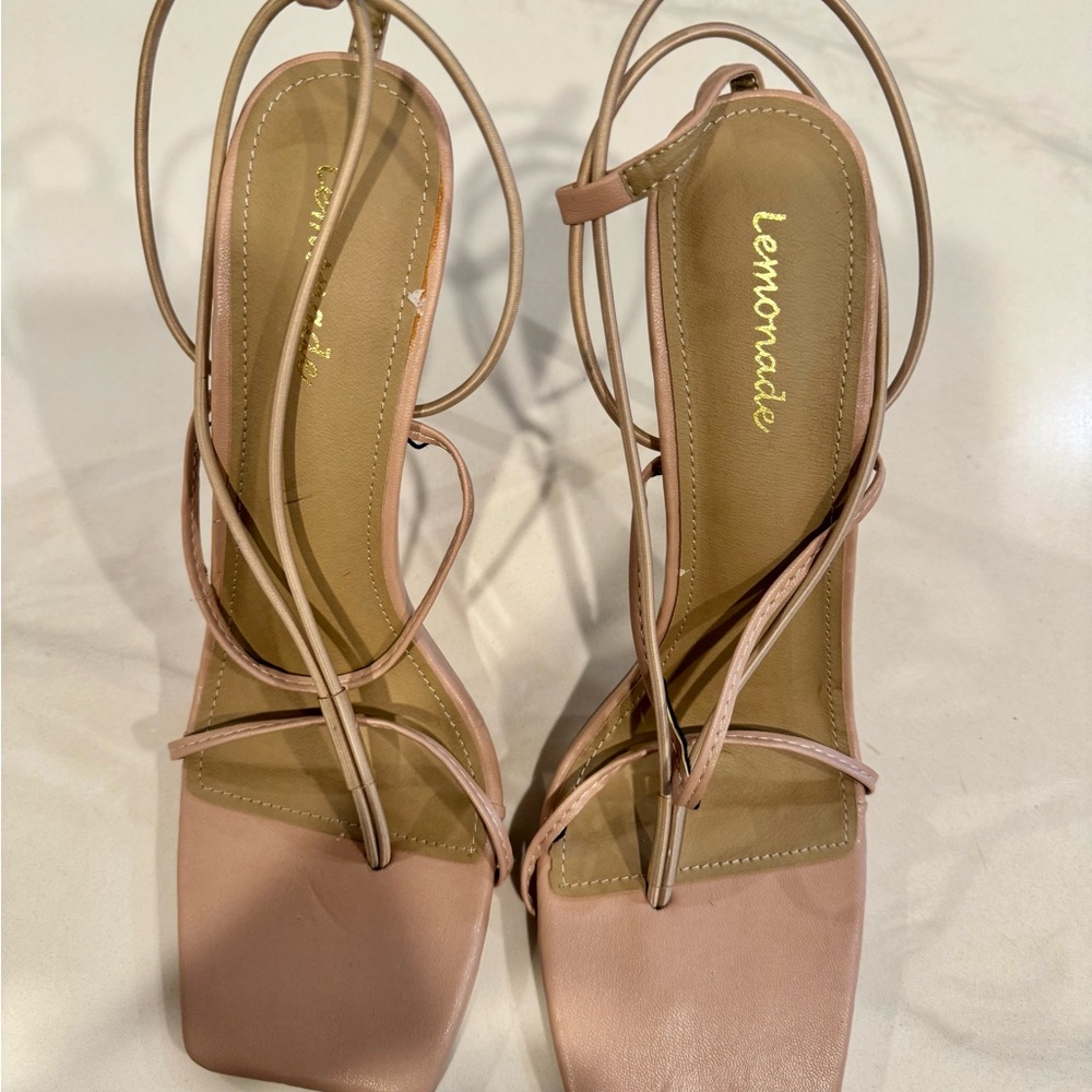 Lemon brand heels with adjustable ankle strap, cinnamon color, size 10